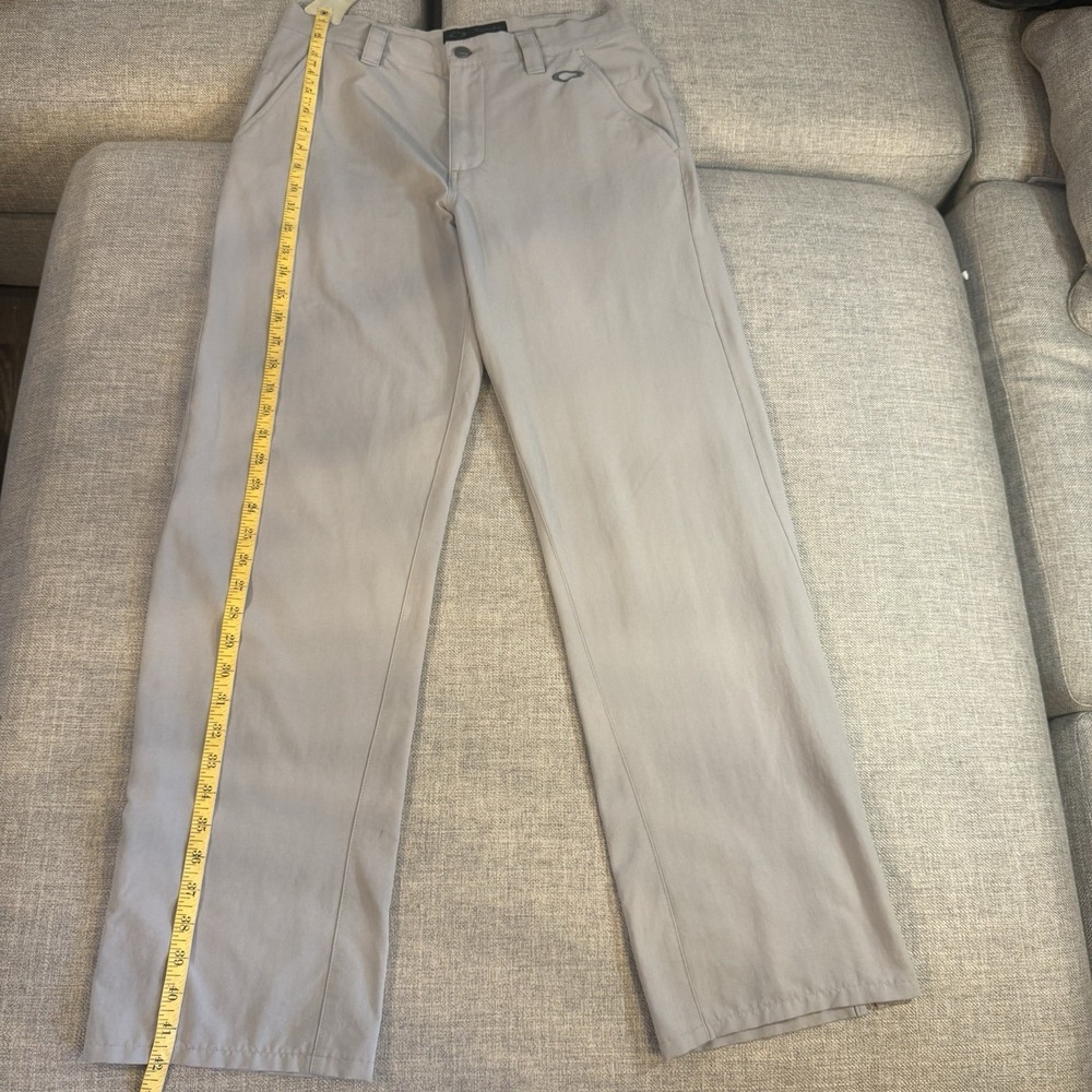 Oakley Golf Pants Mens 30x32 Gray Performance Stretch Lightweight Flat - Picture 4 of 14